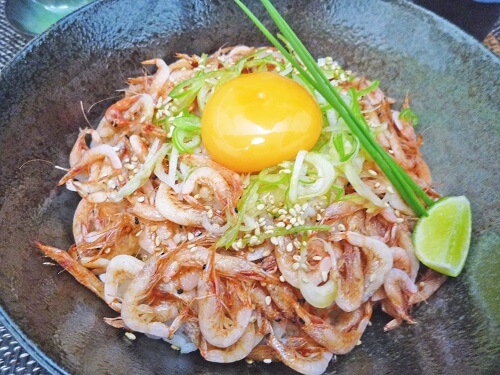 釜あげ桜えび丼