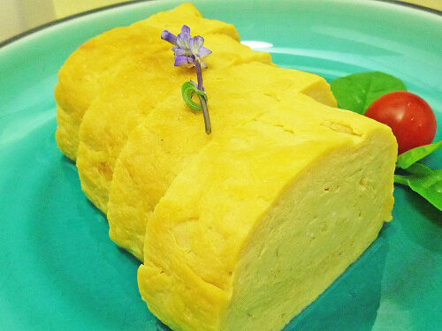 にんべん白だしゴールドで作っただし巻玉子